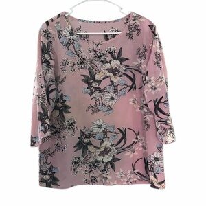 Women’s Floral Pink Blouse With Open Sleeves - Size Large - PTP 21”